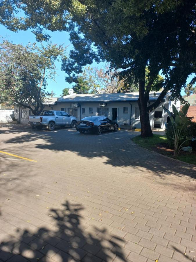 Triple9 Hatfield Guesthouse Pretoria Luaran gambar